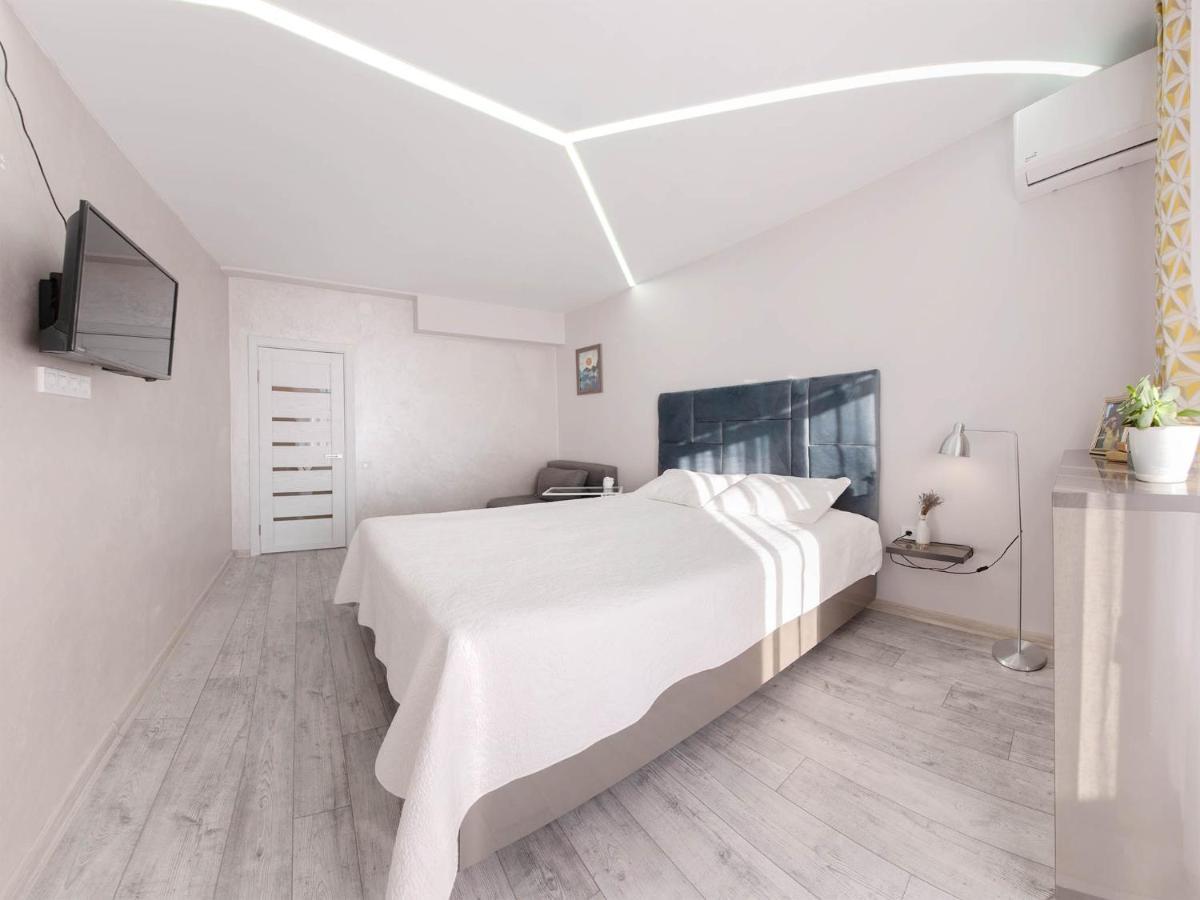 3-Room Apartments Avalon Lviv Exterior foto